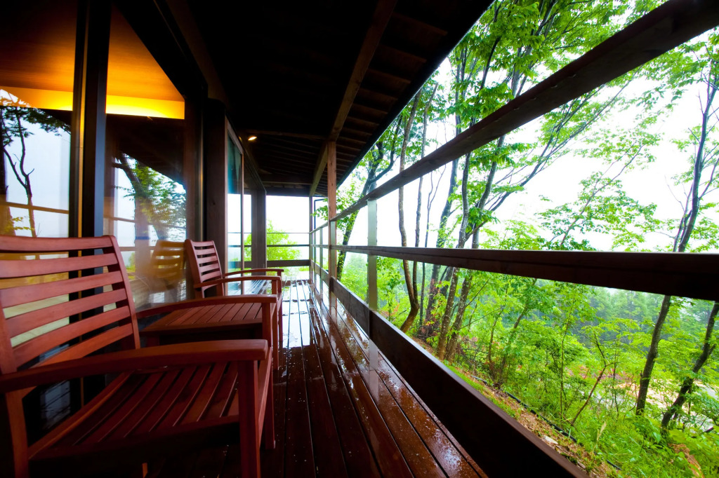 Kusayane No Yado Ryunohige