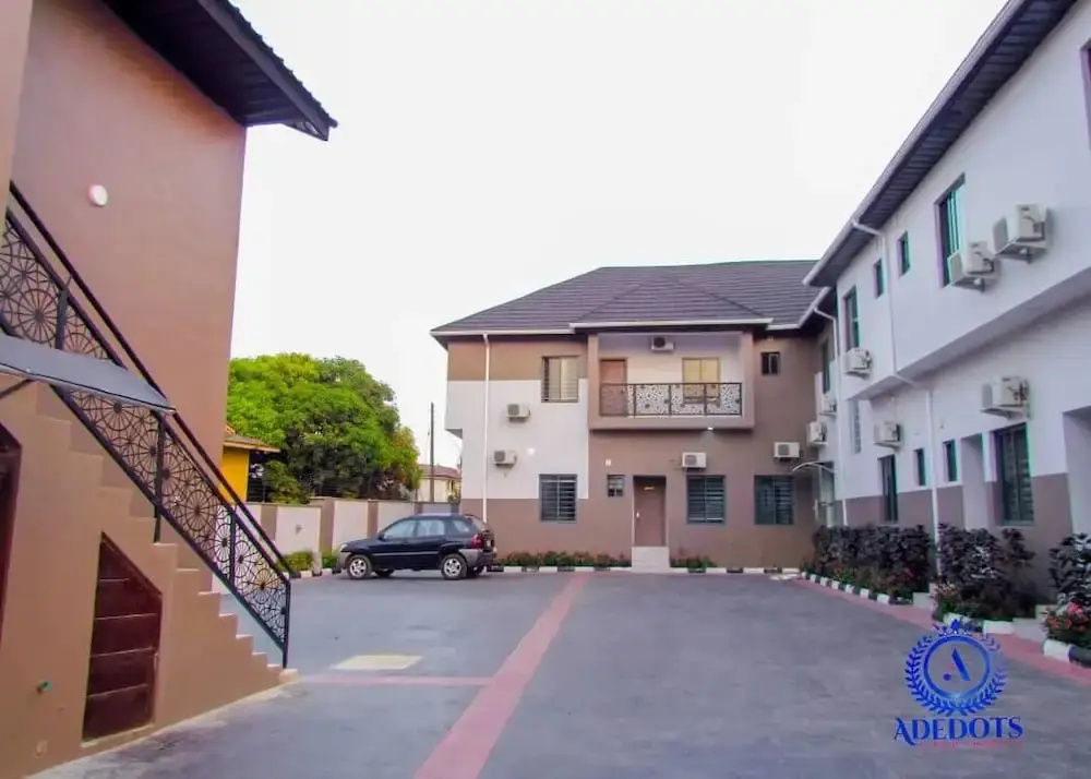Adedots Apartment And Suites