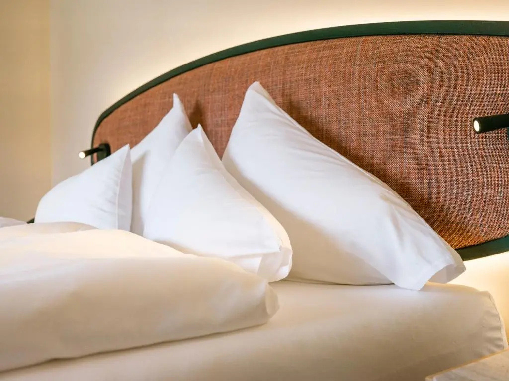 Standard Double room with balcony (full double bed)