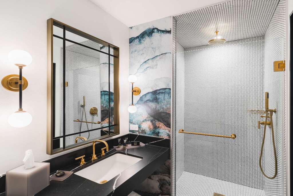 The Godfrey Hotel Hollywood by null