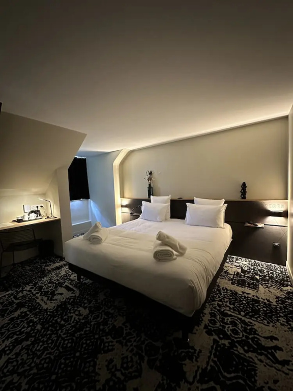 Superior room