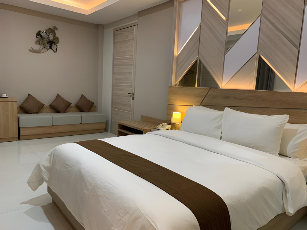 Hotel photo 12