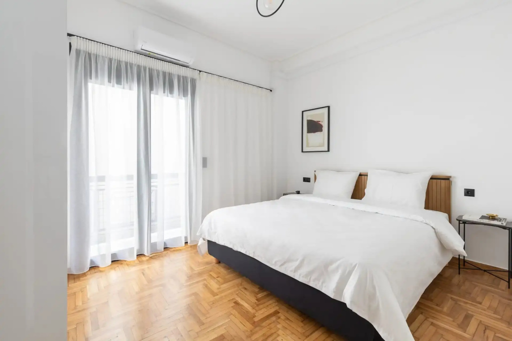 1 Bedroom Apartment with balcony