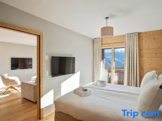 3 Bedrooms Superior Apartment