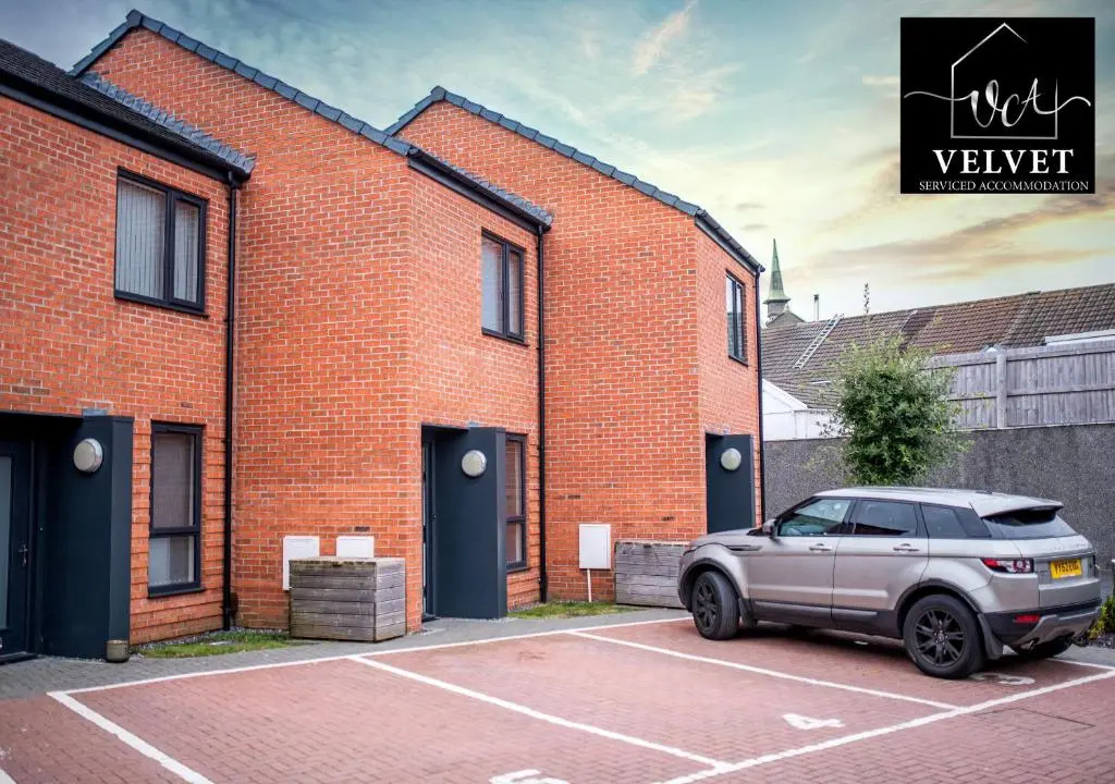 1 Bed House , Free Wifi,Free Parking,Leasure,Business