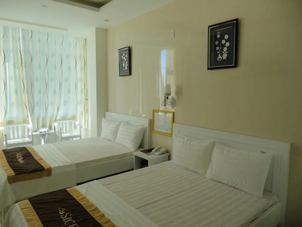 Hotel photo 12