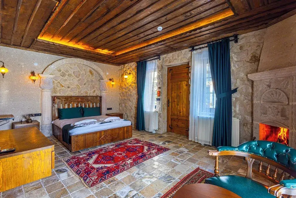 Premium Double room (full double bed)