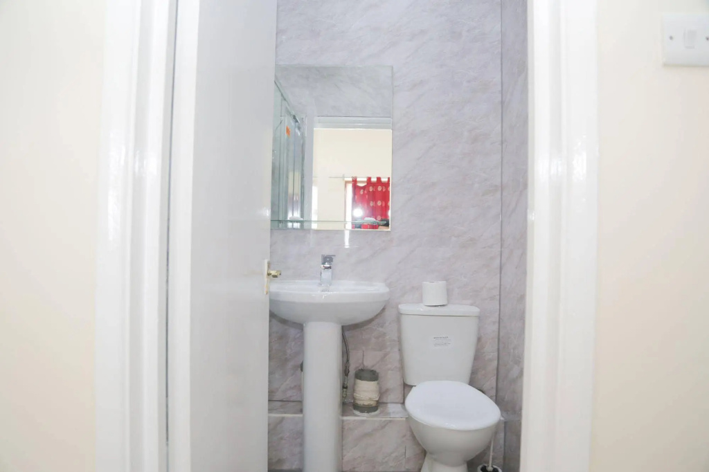 Отель London Shelton Hotel в Лондоне