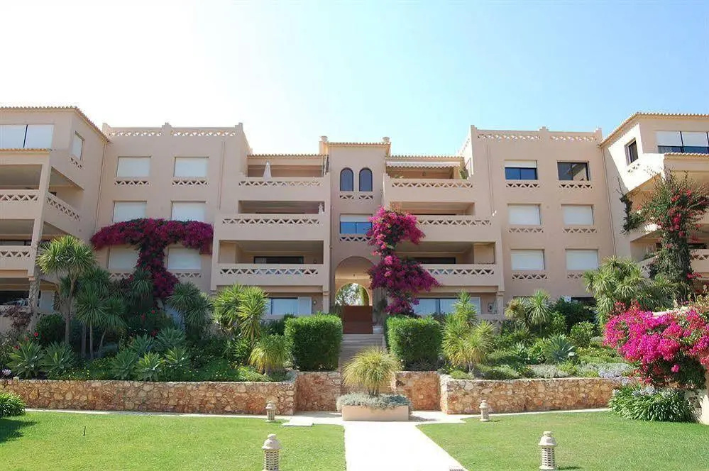 Apartamentos Turisticos Buganvilia