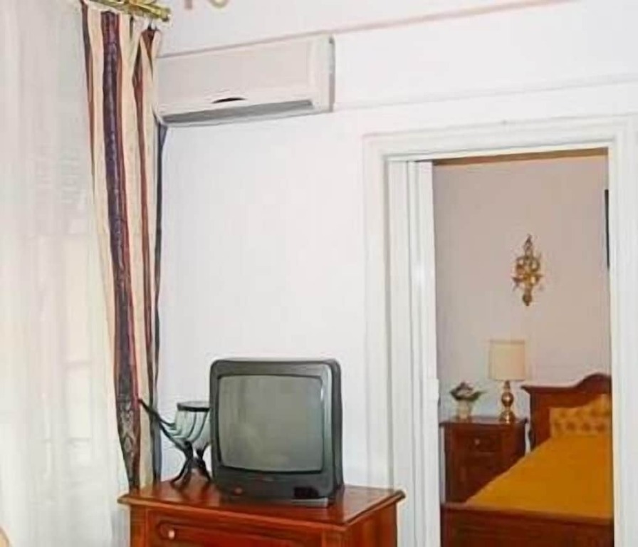 Hotel Carpați by null