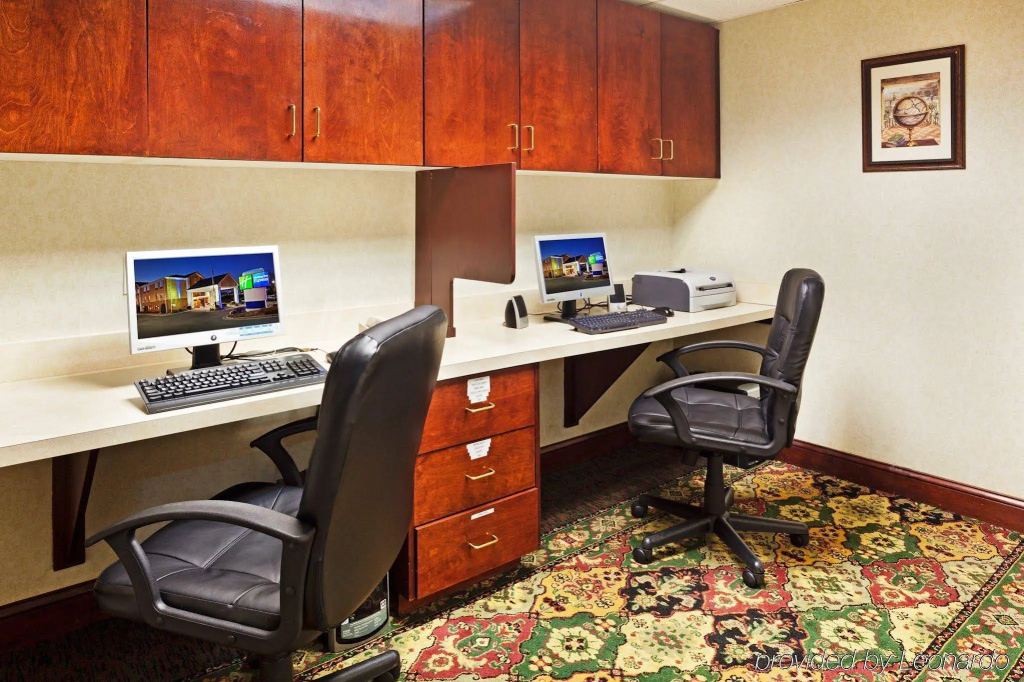 Holiday Inn Exp Winston Salem by IHG - Général