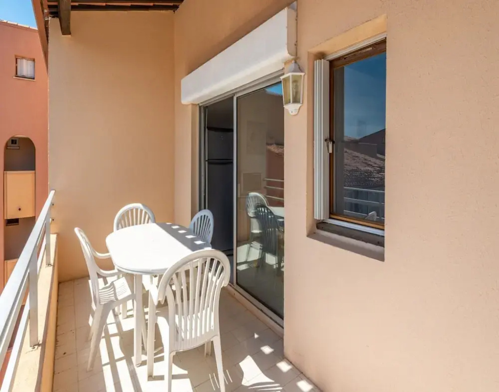 Afficher la photo 6 — Coastal Retreat With Pool Access