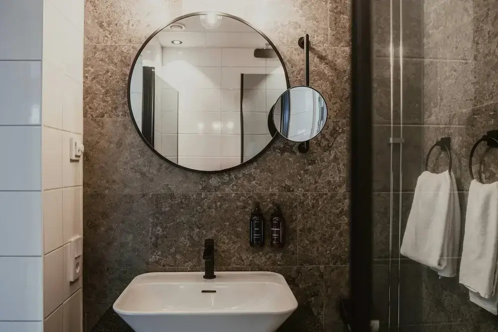 Home Hotel Cardinal - Chambres