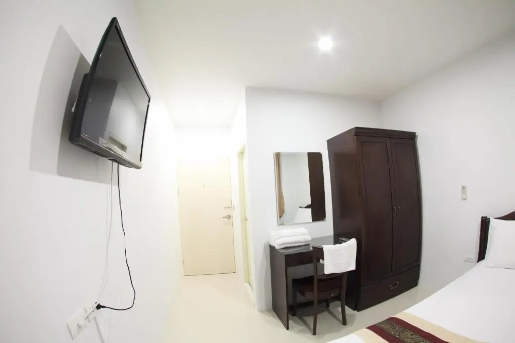 Superior Double room (full double bed)