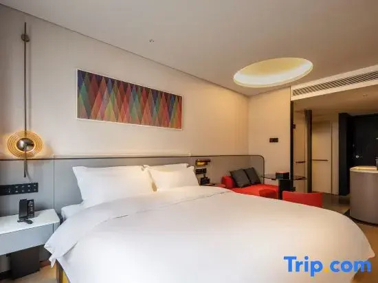 Superior Double room (full double bed)