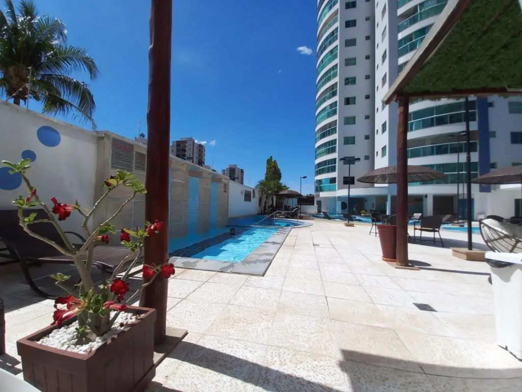 Apartamento com varanda gourmet e churrasqueira Caldas Nova