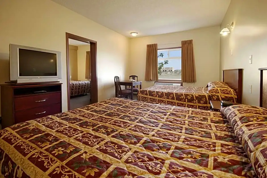 Double Suite (full double bed)