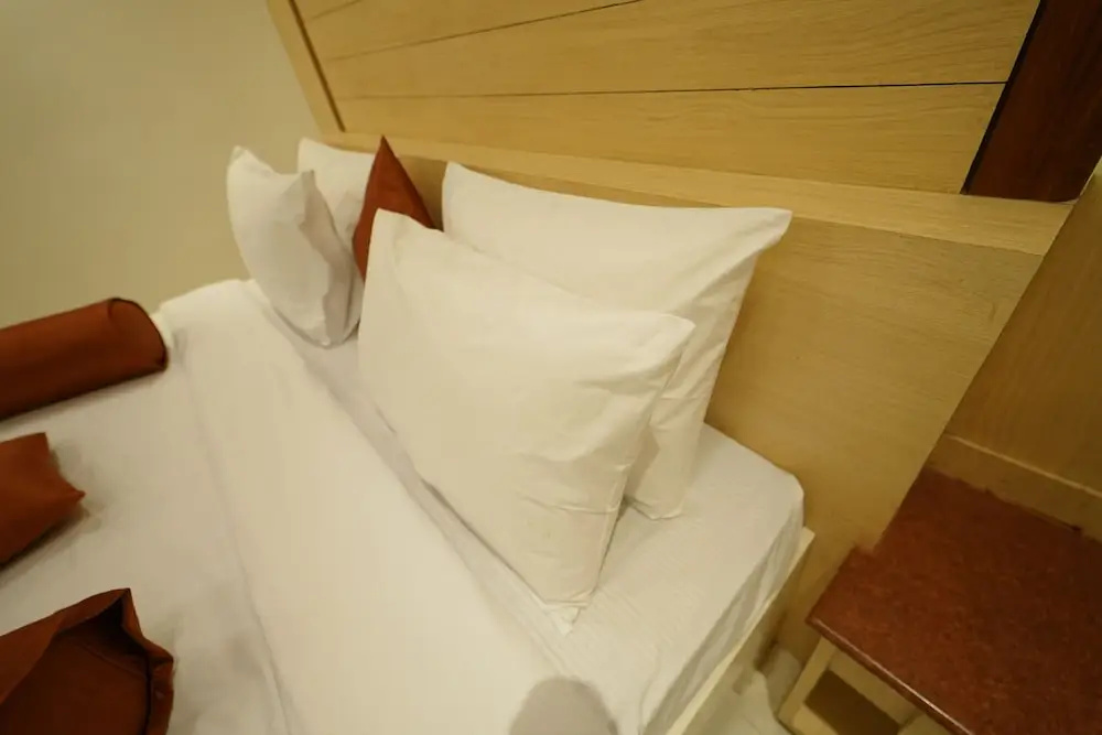Hotel Palmyra Grand Inn - Chambres