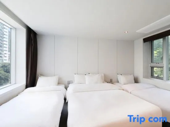 H Avenue Hotel - Chambres