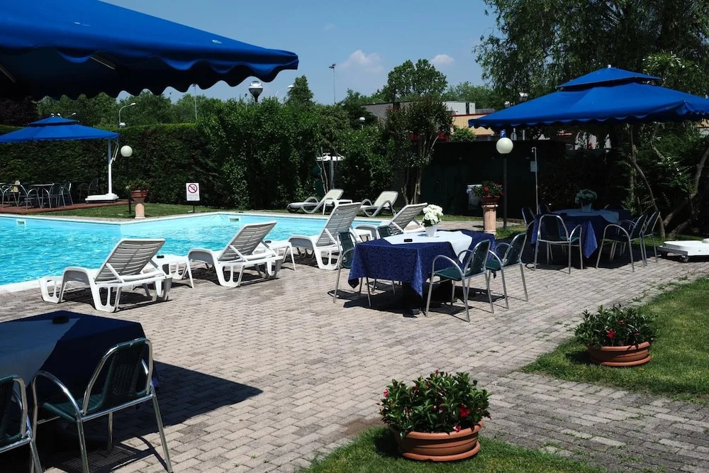 Hotel photo 25