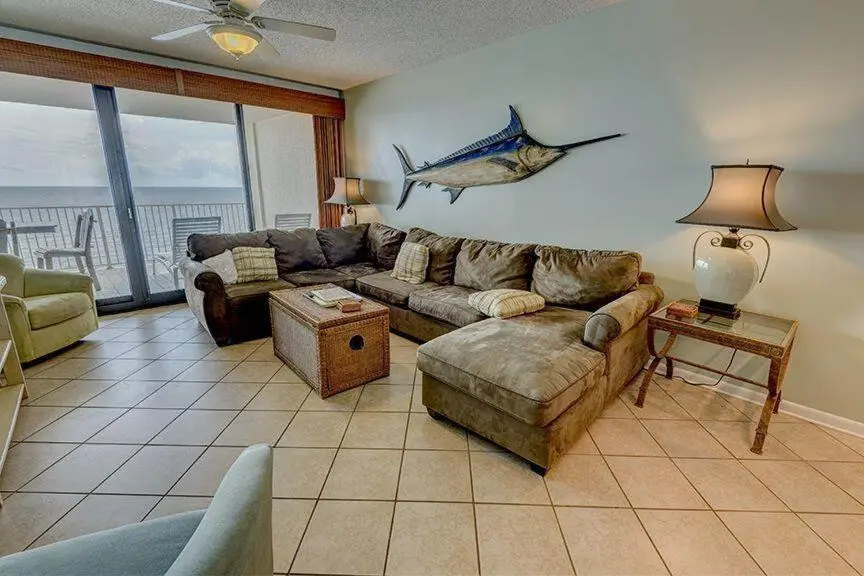3 Bedrooms Cottage