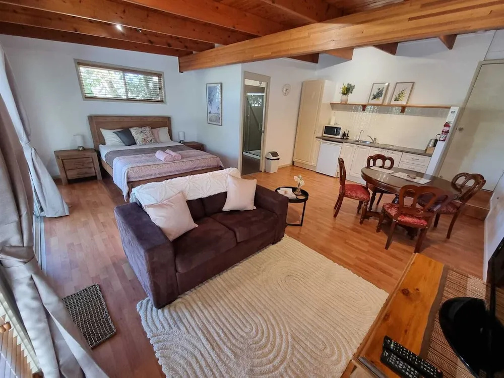Standard Double Suite with balcony and with garden view (full double bed)