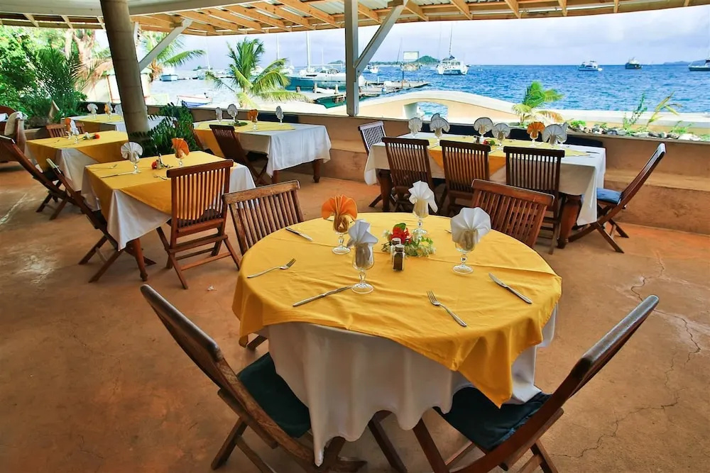 Bougainvilla Hotel - Général