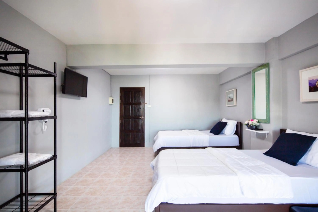 Penyos Residence — 2