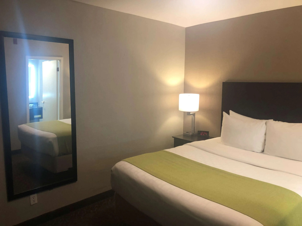 Отель Best Western Fort Lee в Форт-Ли