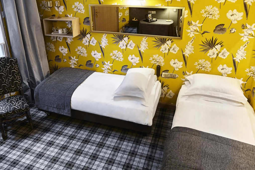 Отель Hôtel Saint Paul Rive Gauche в Париже