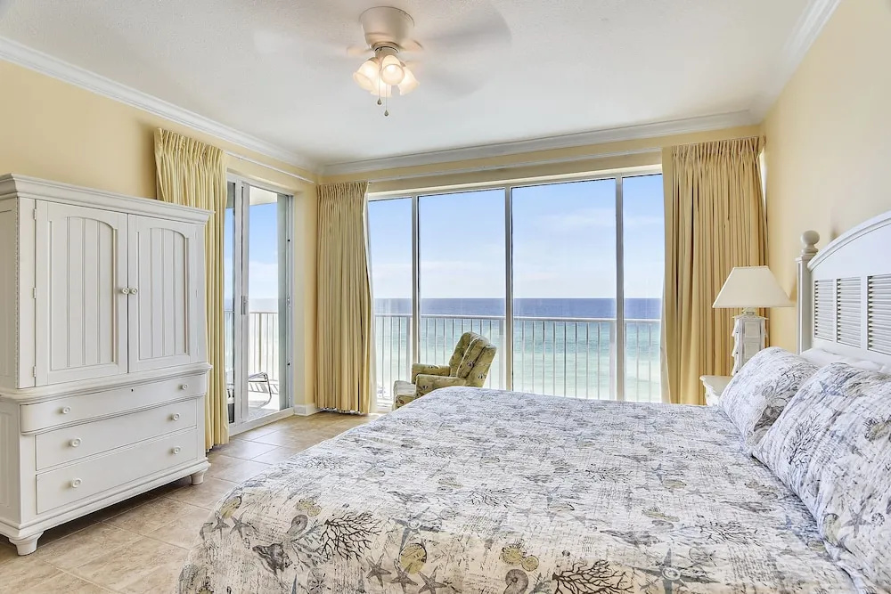 Boardwalk Beach Resort by Book That Condo - Général