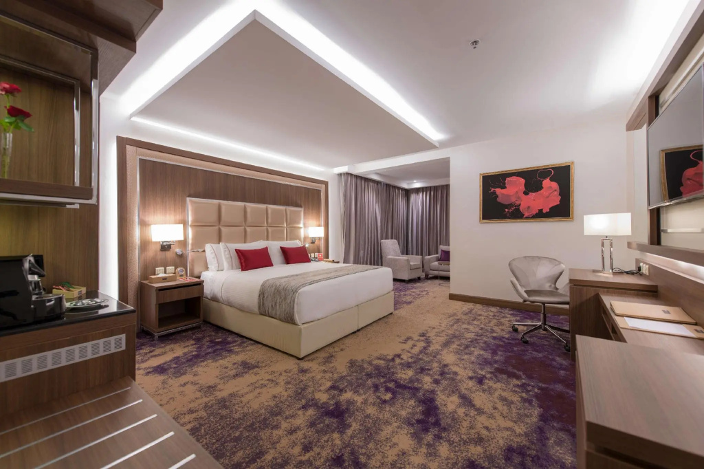 Premium Double room (full double bed)