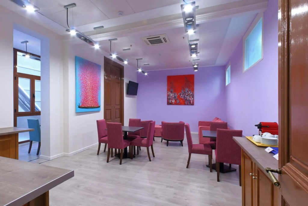 Gallery image 19