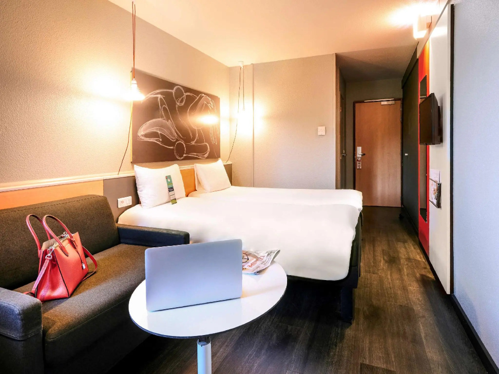 Superior Double room (full double bed)