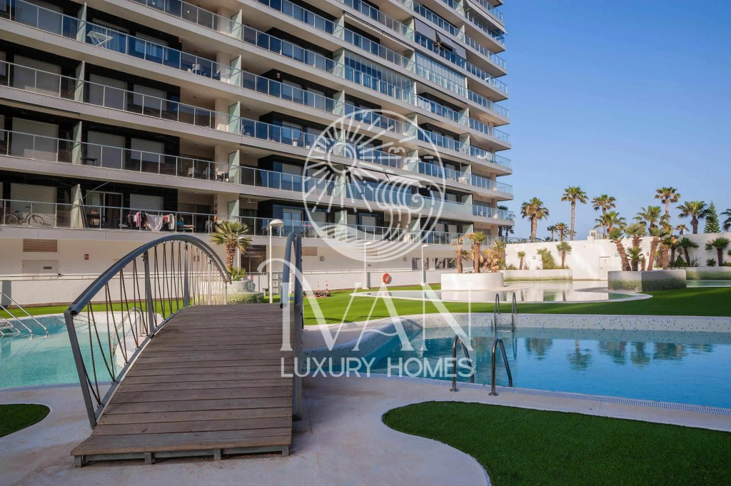 Casa Bianca - Ivan Luxury Homes - 8ª Planta - Norte - 1ª Linea de Playa