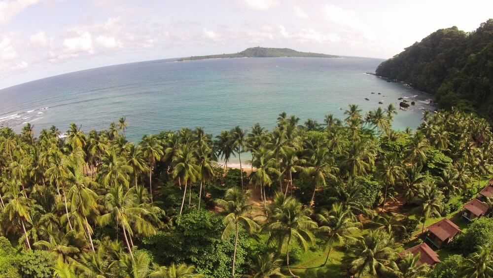 Beach & Waterfront