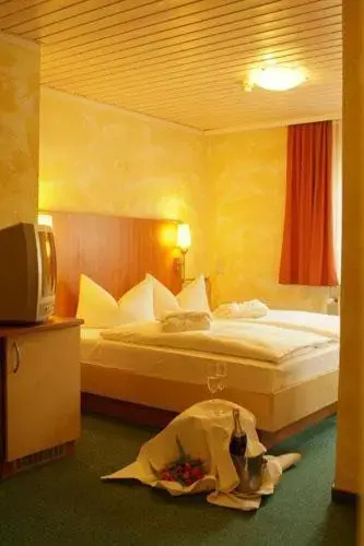 Comfort Double room (full double bed)