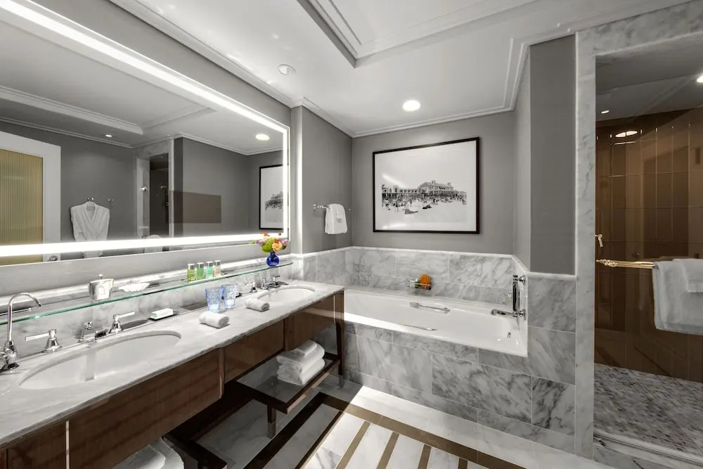 Royal Suite