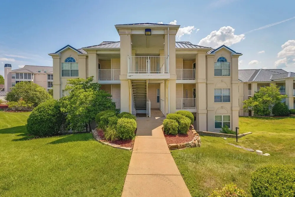Branson Vacation Rental w/ Pools & Hot Tub!