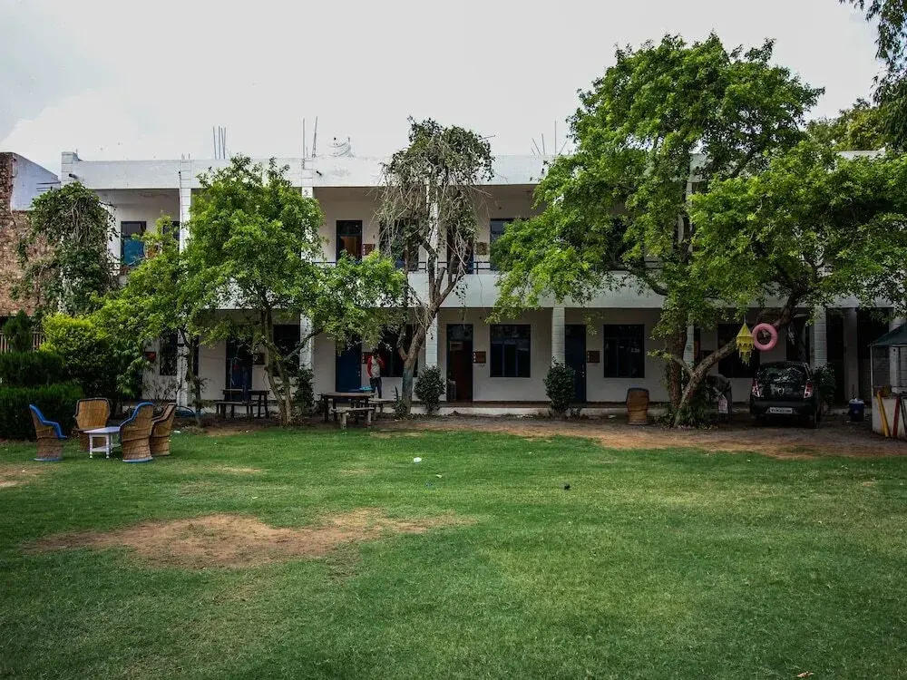 Hotel Amar by OYO Rooms