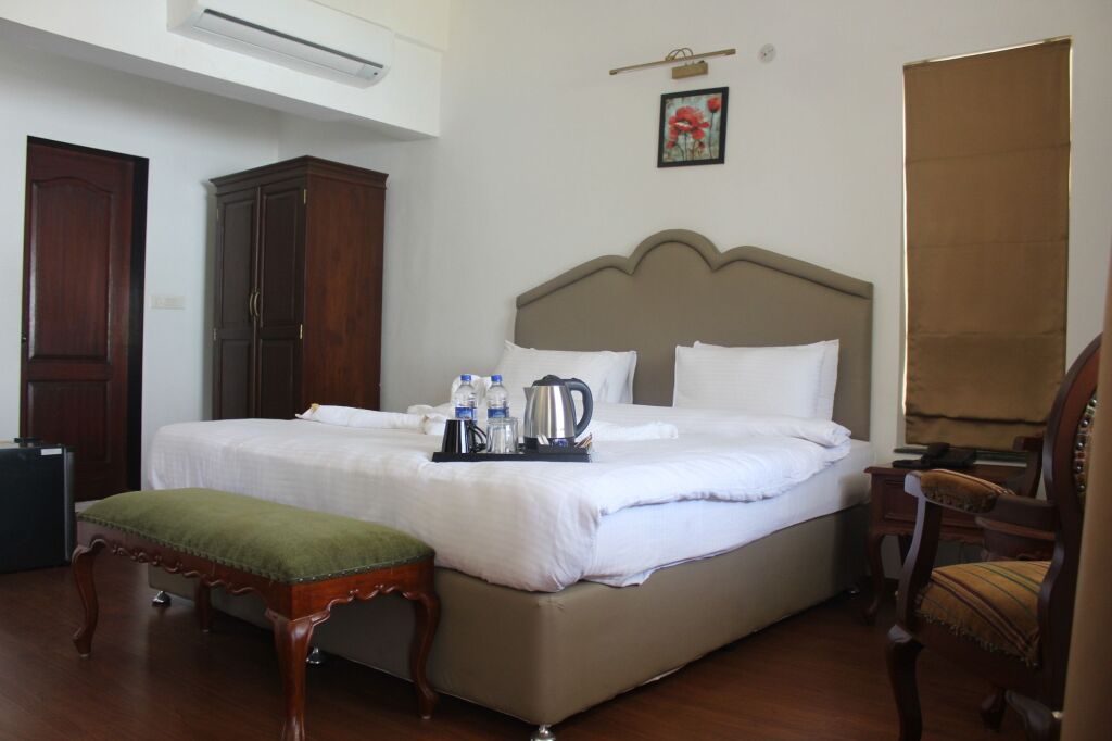 Casa Ahaana Resort