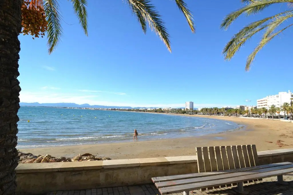 Beach & Waterfront