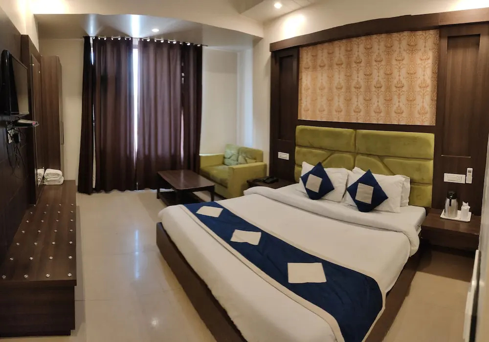 Premium room