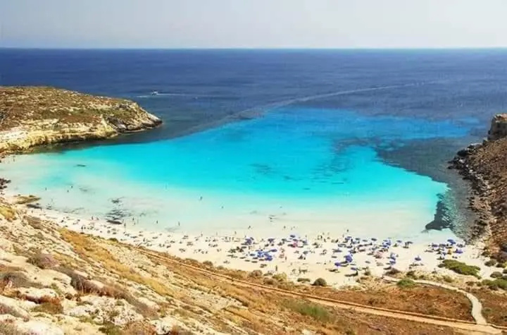 Le Pietre Di Lampedusa