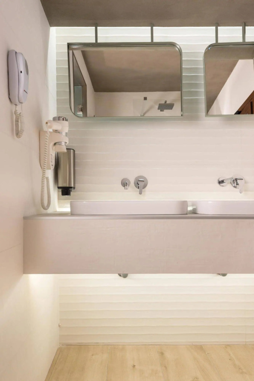 Hotel photo 42
