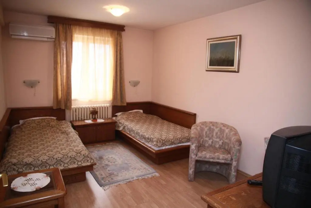 Garni Hotel PBG - Chambres
