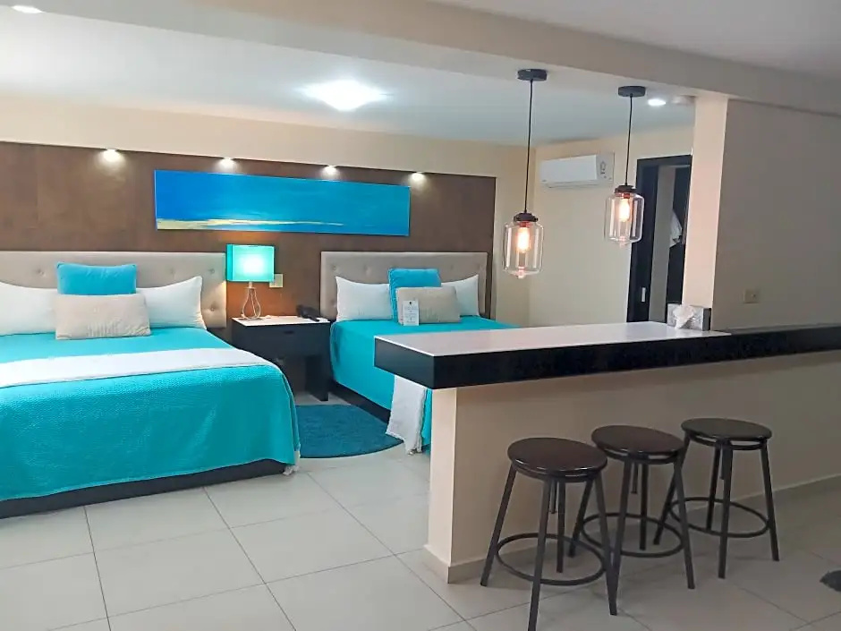 Quadruple Junior Suite