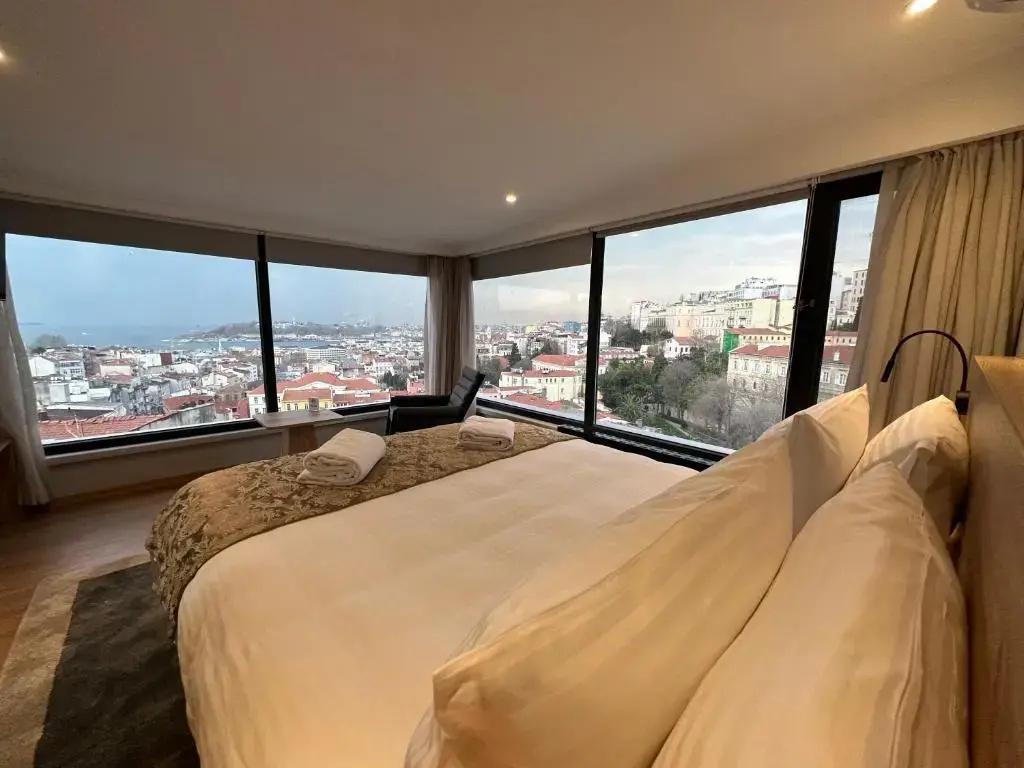 Отель Louis Rooms в Стамбуле