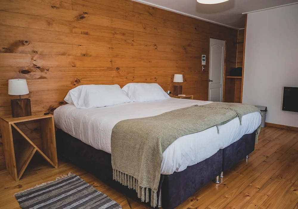 Superior Double room with balcony (full double bed)