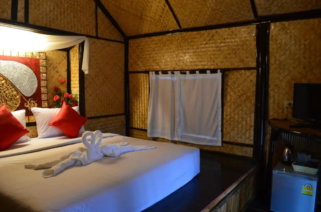 Eco Lanta Hideaway Beach Resort - Chambres